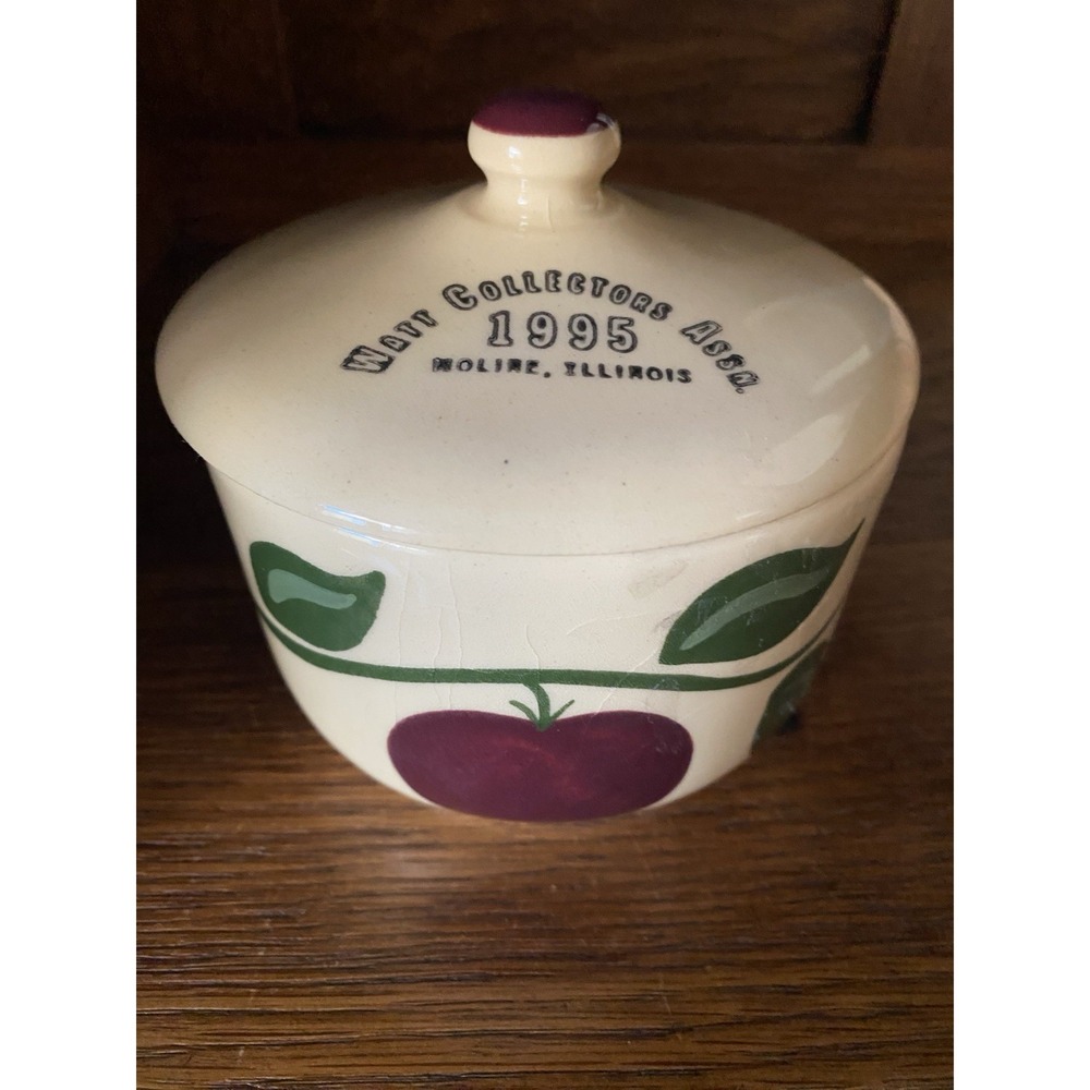 Watt Collectors Assn 1995 Moline Illinois Comm Covered Dish Apple Grease Jar Rep